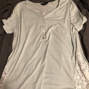 Amaryllis brand tee with lace detailing